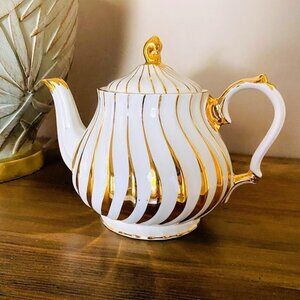 Vintage Sadler Porcelain Teapot Cream and Gold Swirl 1940s